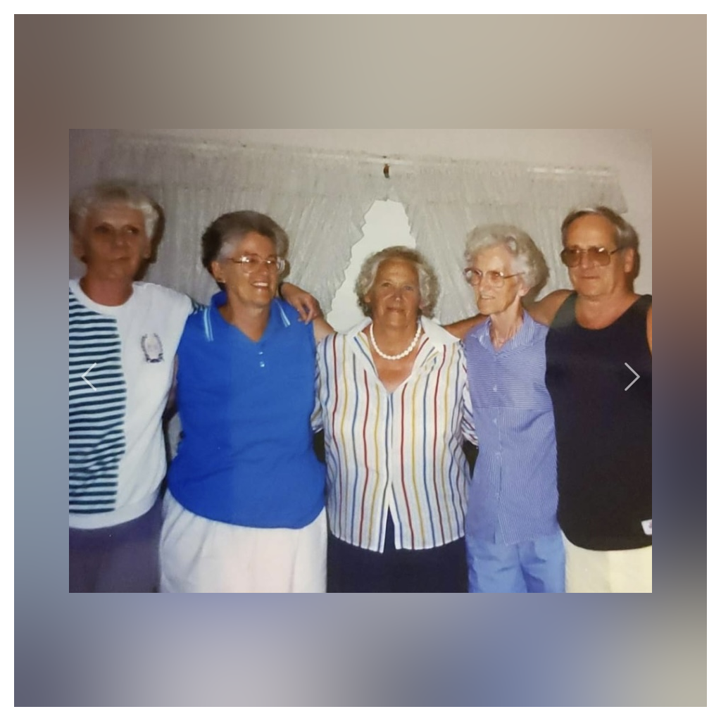 With sisters - Vivian, Dorothy, Jean & Doris